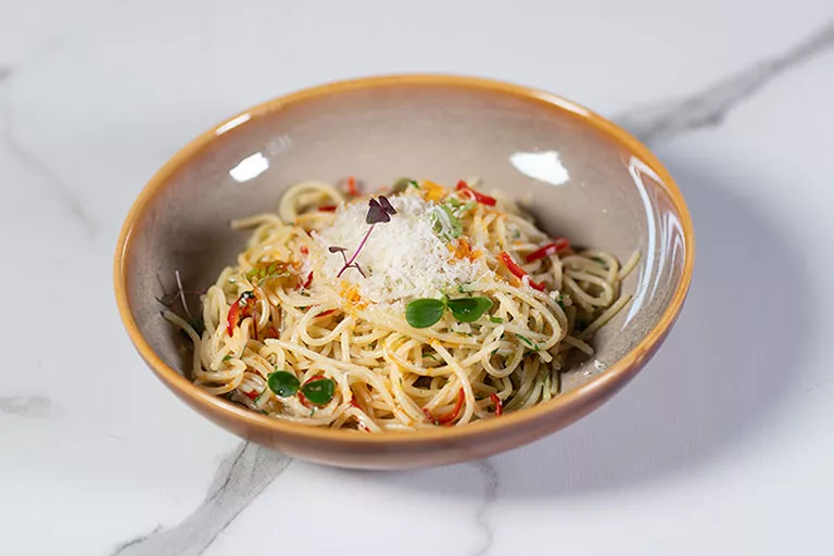 Spaghetti al Limone e Aglio